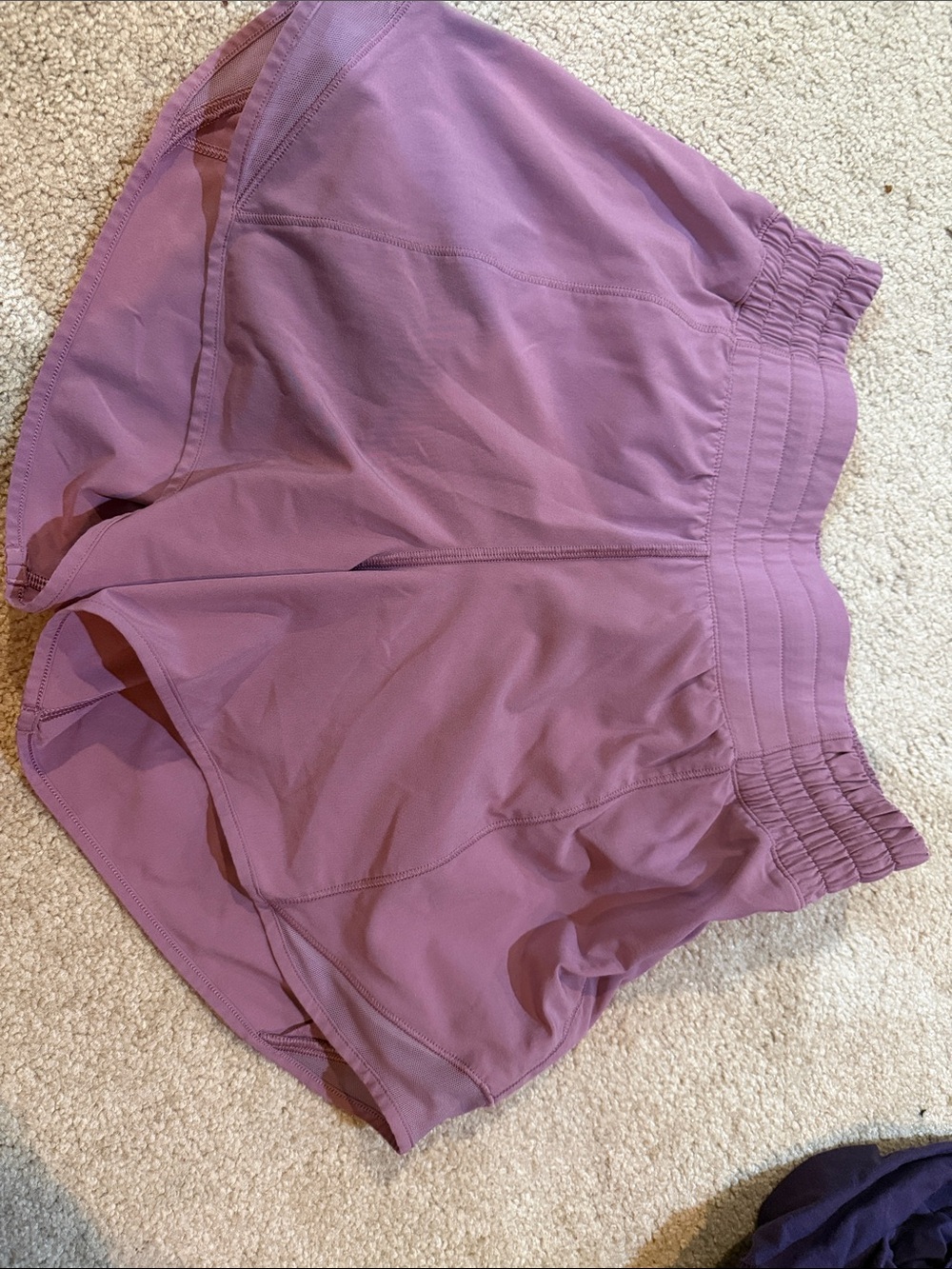lululemon athletica mauve athletic shorts